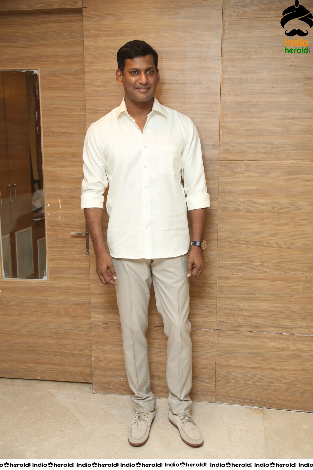 Actor Vishal Latest Stills from Action Press Meet Set 1