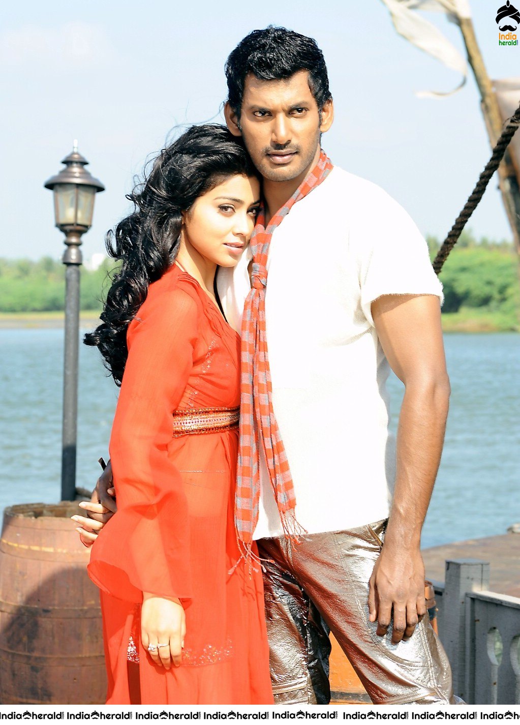 Actor Vishal Unseen Photos with Shreya Set 1