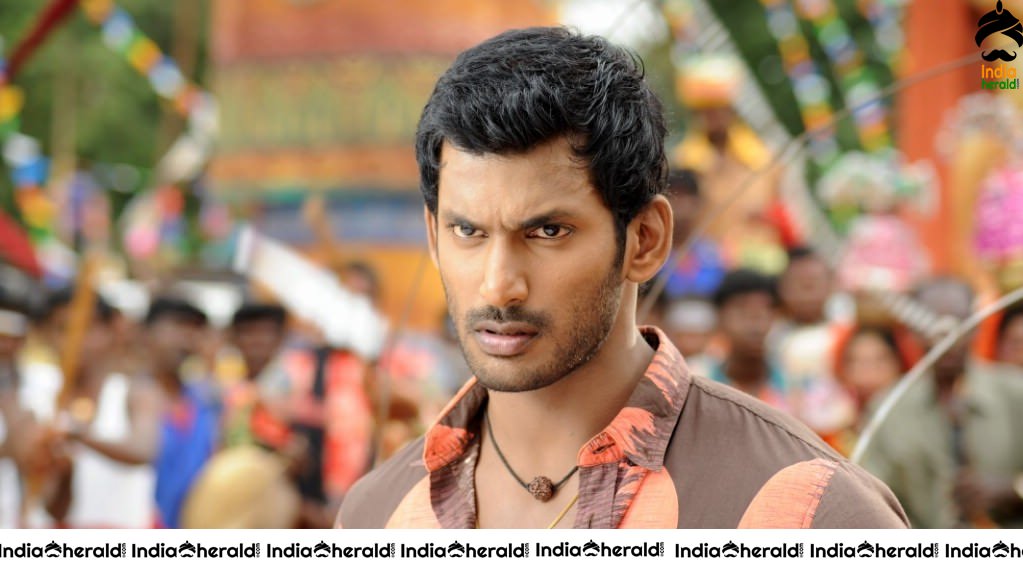 Actor Vishal Unseen Photos with Shreya Set 2