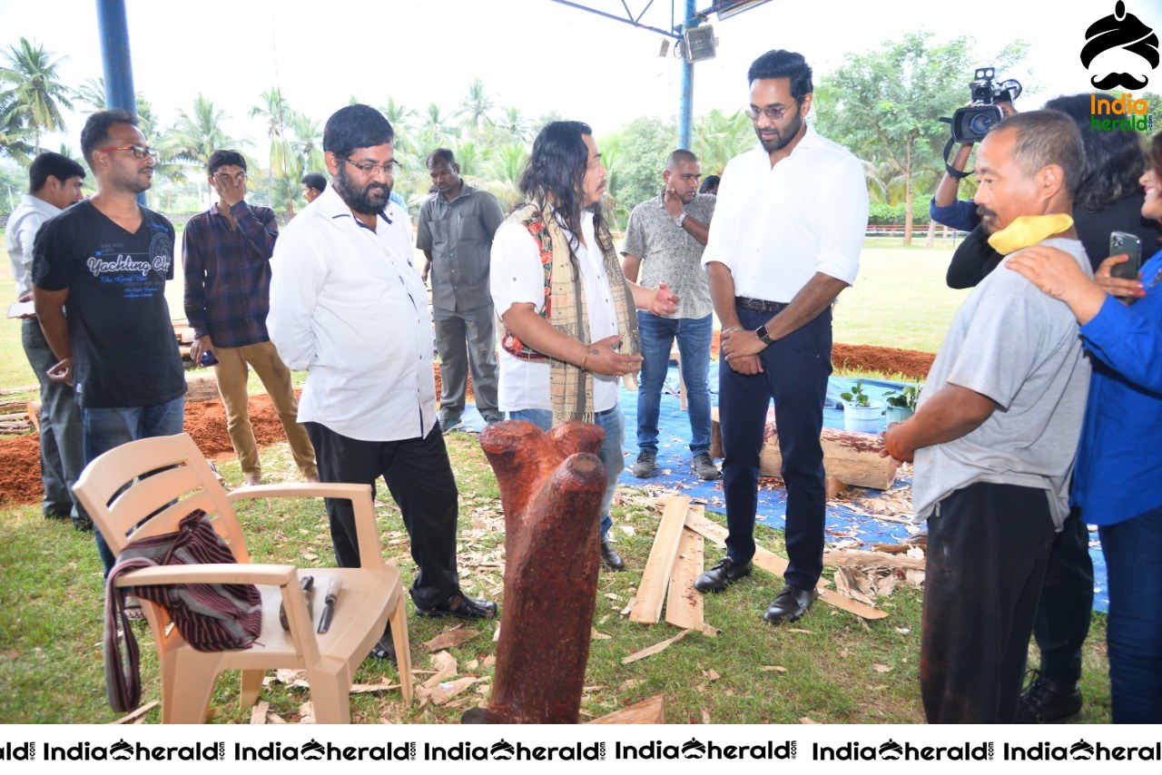 Actor Vishnu Manchu to host Indias 36 Celebrated Wood Carving Artists Live Work Set 1