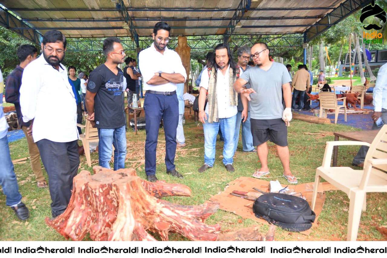 Actor Vishnu Manchu to host Indias 36 Celebrated Wood Carving Artists Live Work Set 2