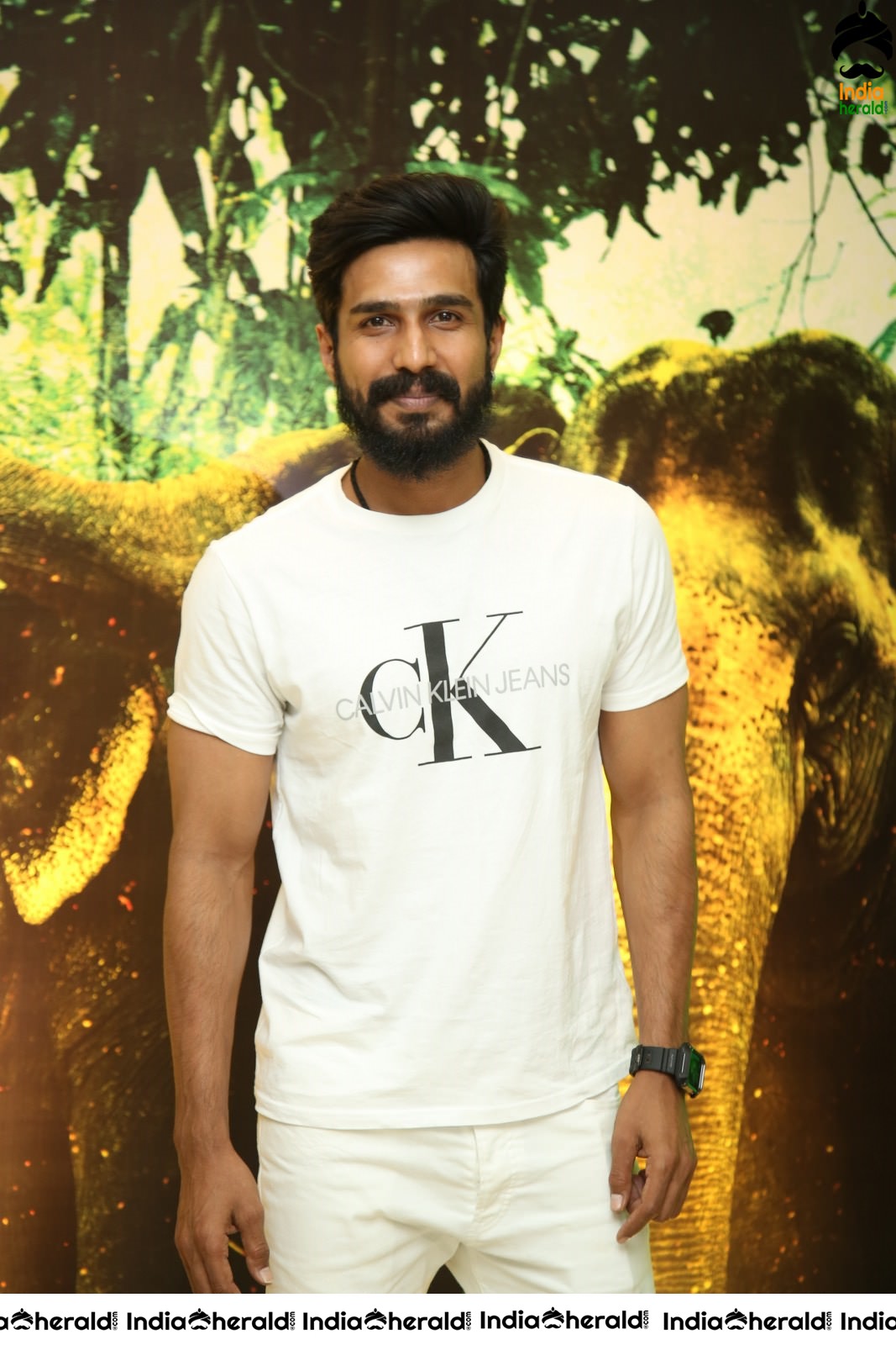 Actor Vishnu Vishal Latest Photos at Aranya Teaser Launch