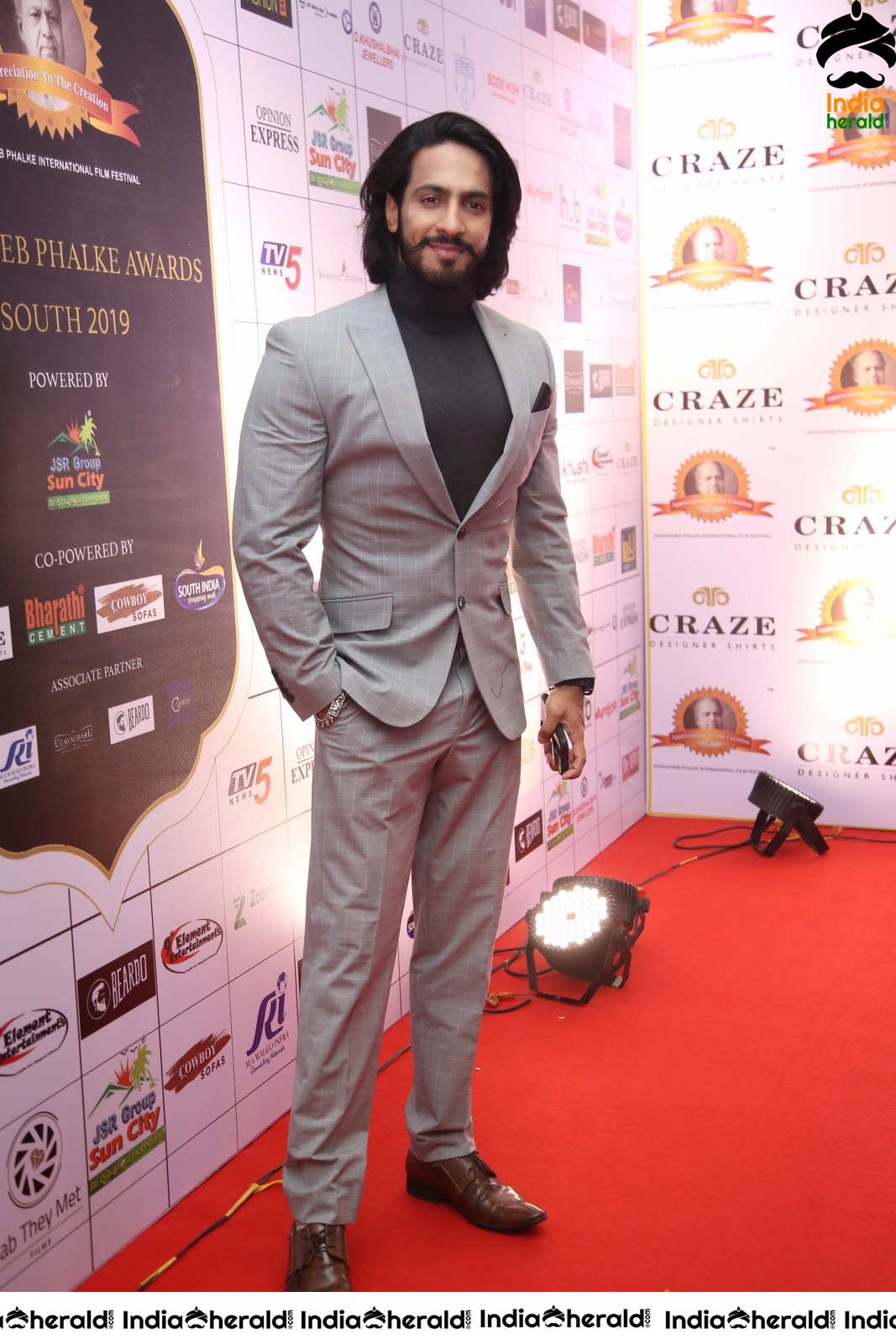 Actors At Dada Saheb Phalke Award 2019 photos Set 1