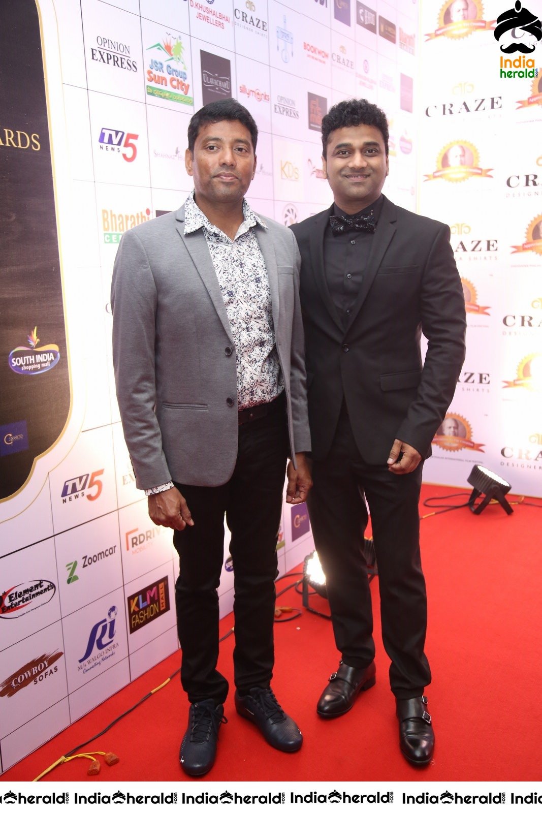 Actors At Dada Saheb Phalke Award 2019 photos Set 3