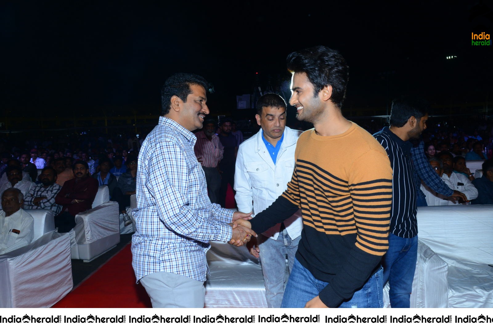Actors enter the Grand event of Sarileru Neekevvaru Set 4
