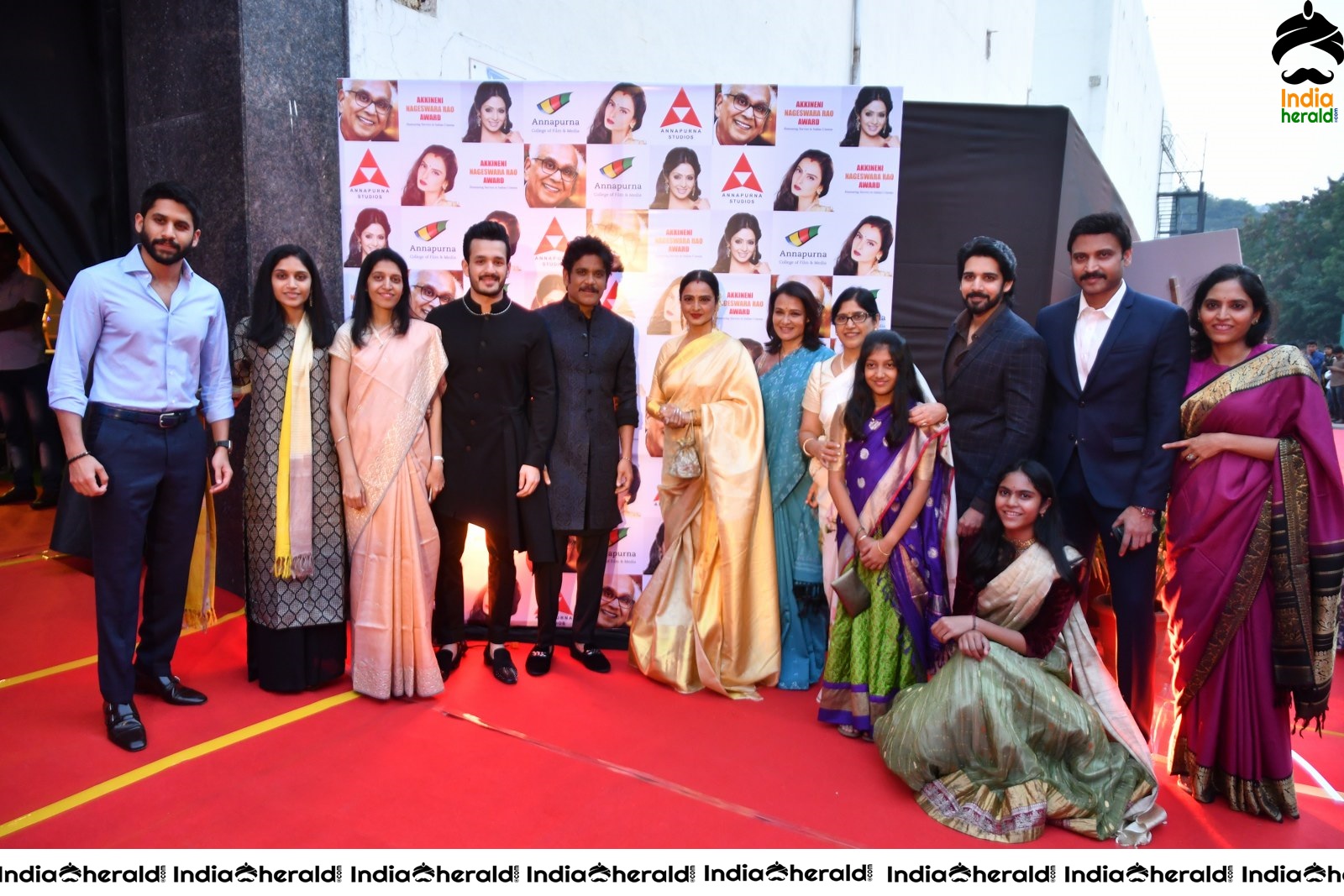 Actors Group Photos at ANR Awards Red Carpet Set 2