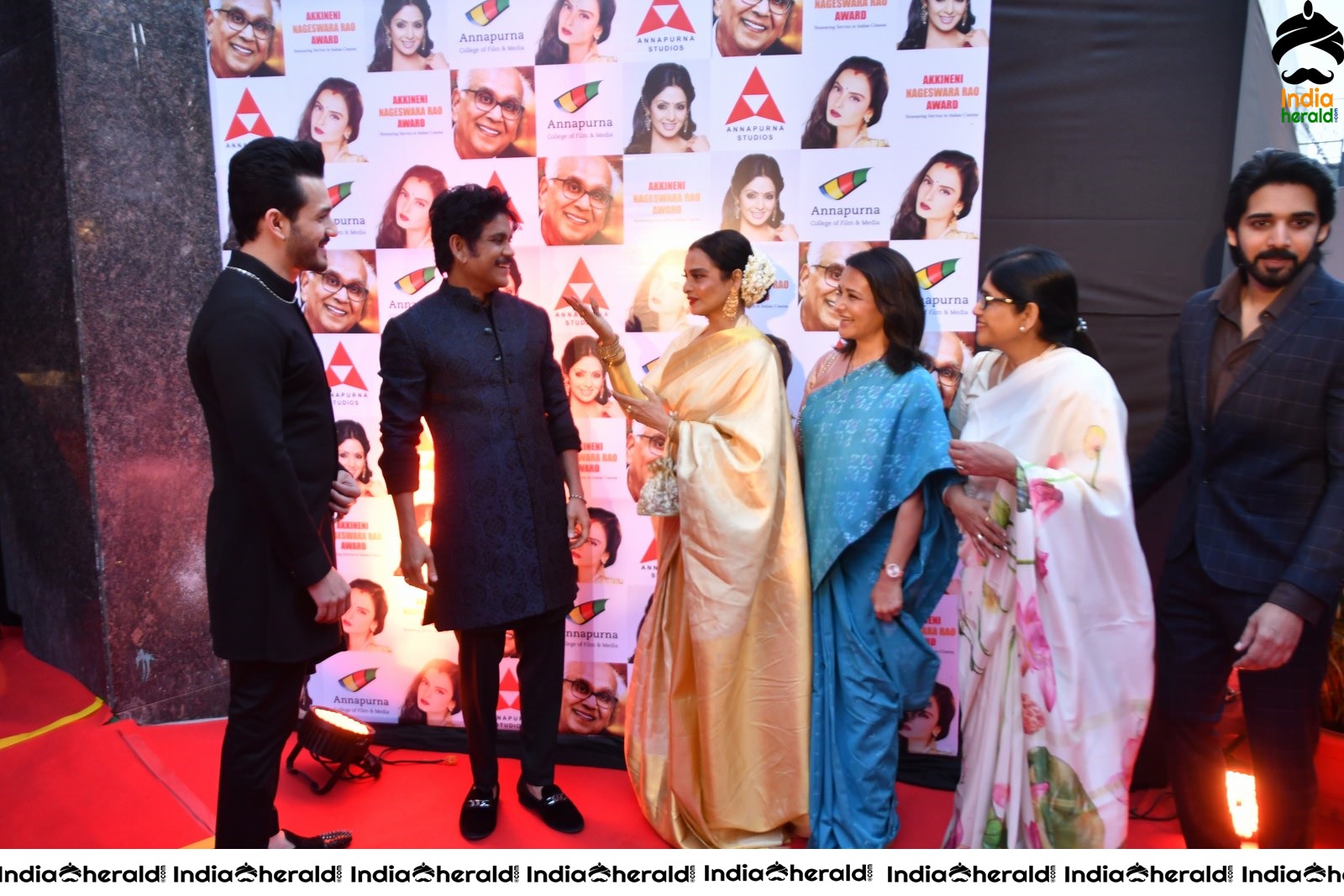 Actors Group Photos at ANR Awards Red Carpet Set 2
