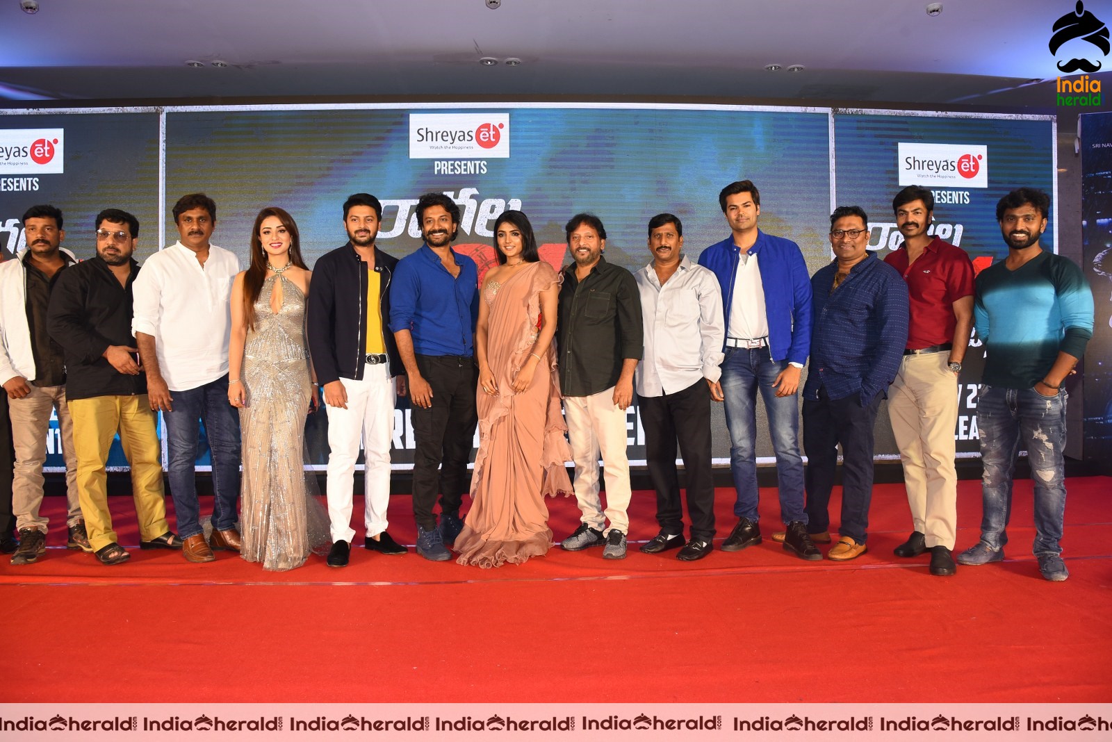 Actors Group Photos taken at Ragala 24 Gantallo Event Set 2