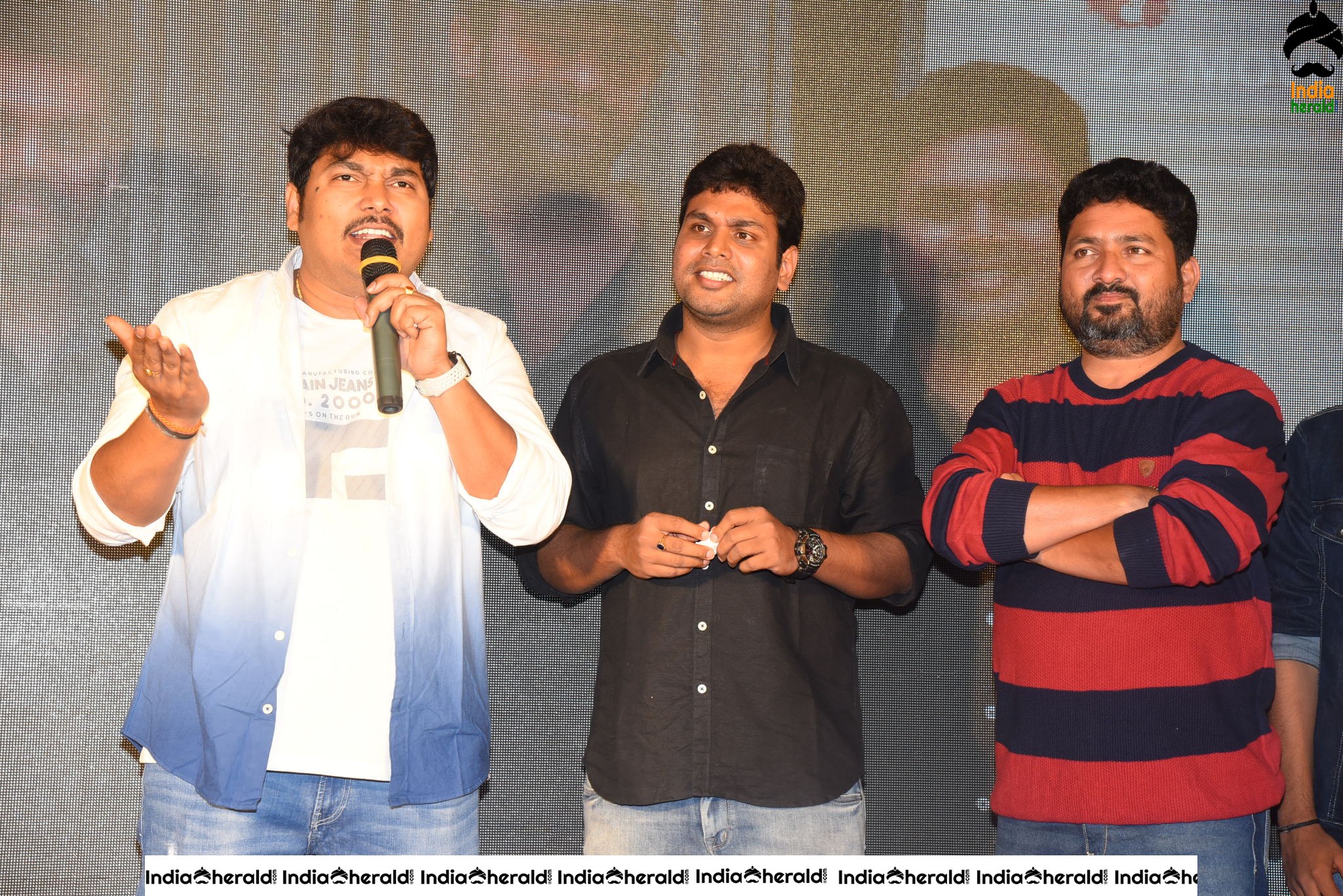 Actors Photos who attended 22 Movie event