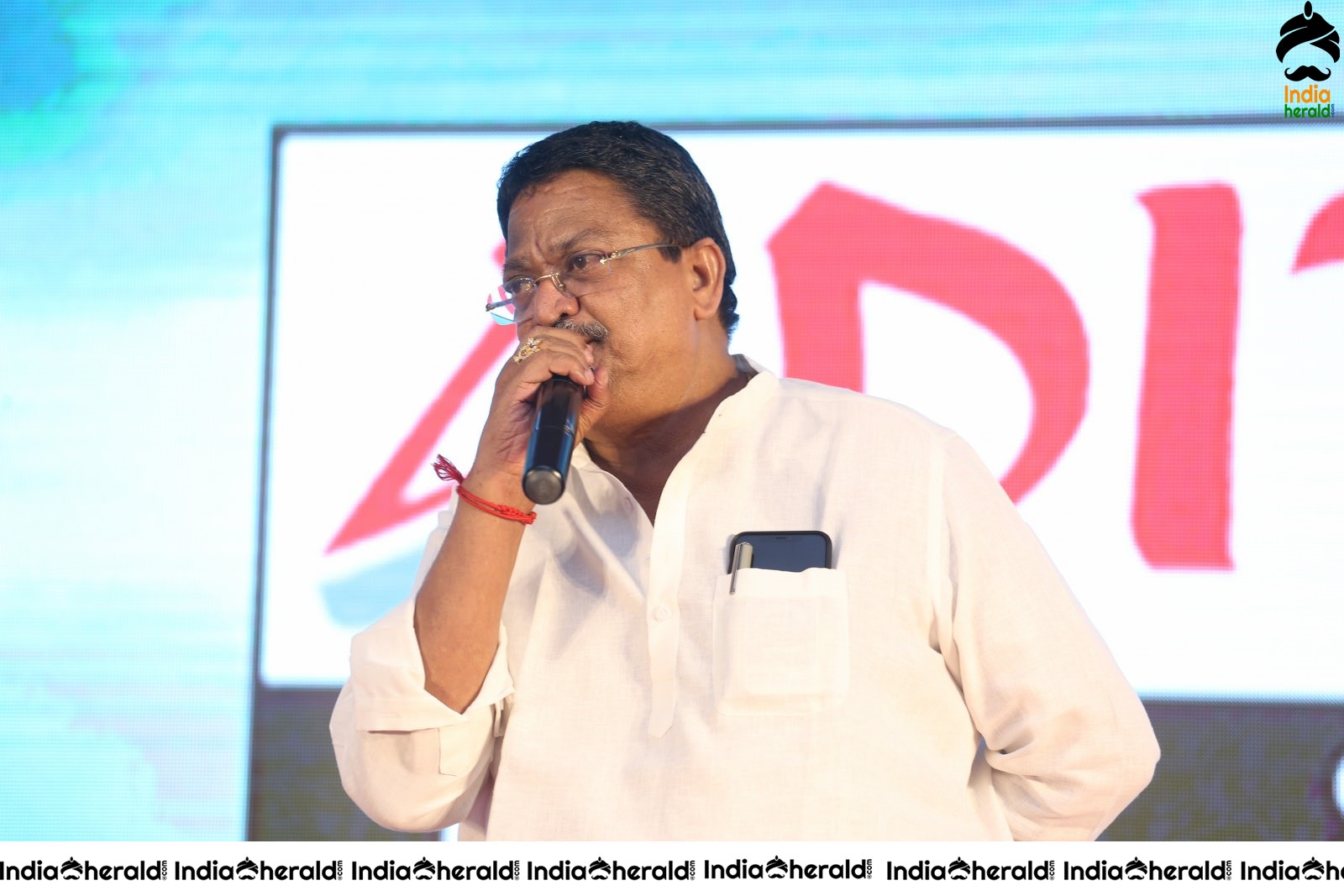 Actors Speak about their Experiences working at Ullala Ullala Set 2