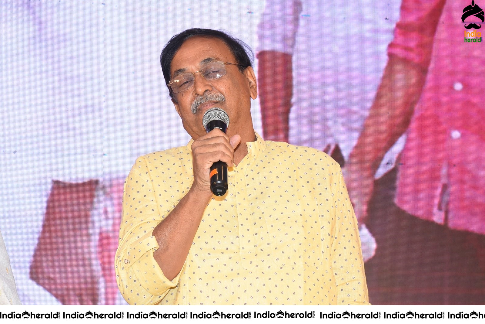 Actors Speech at Pressure Cooker Movie event Set 2