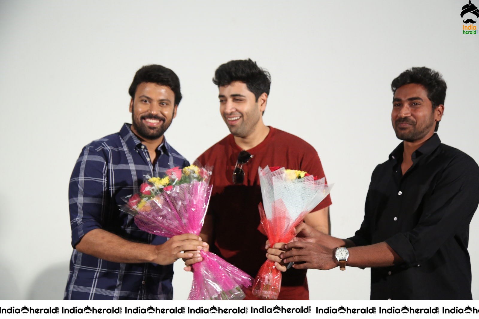 Actors Speech Photos of Valayam Movie during Press Meet