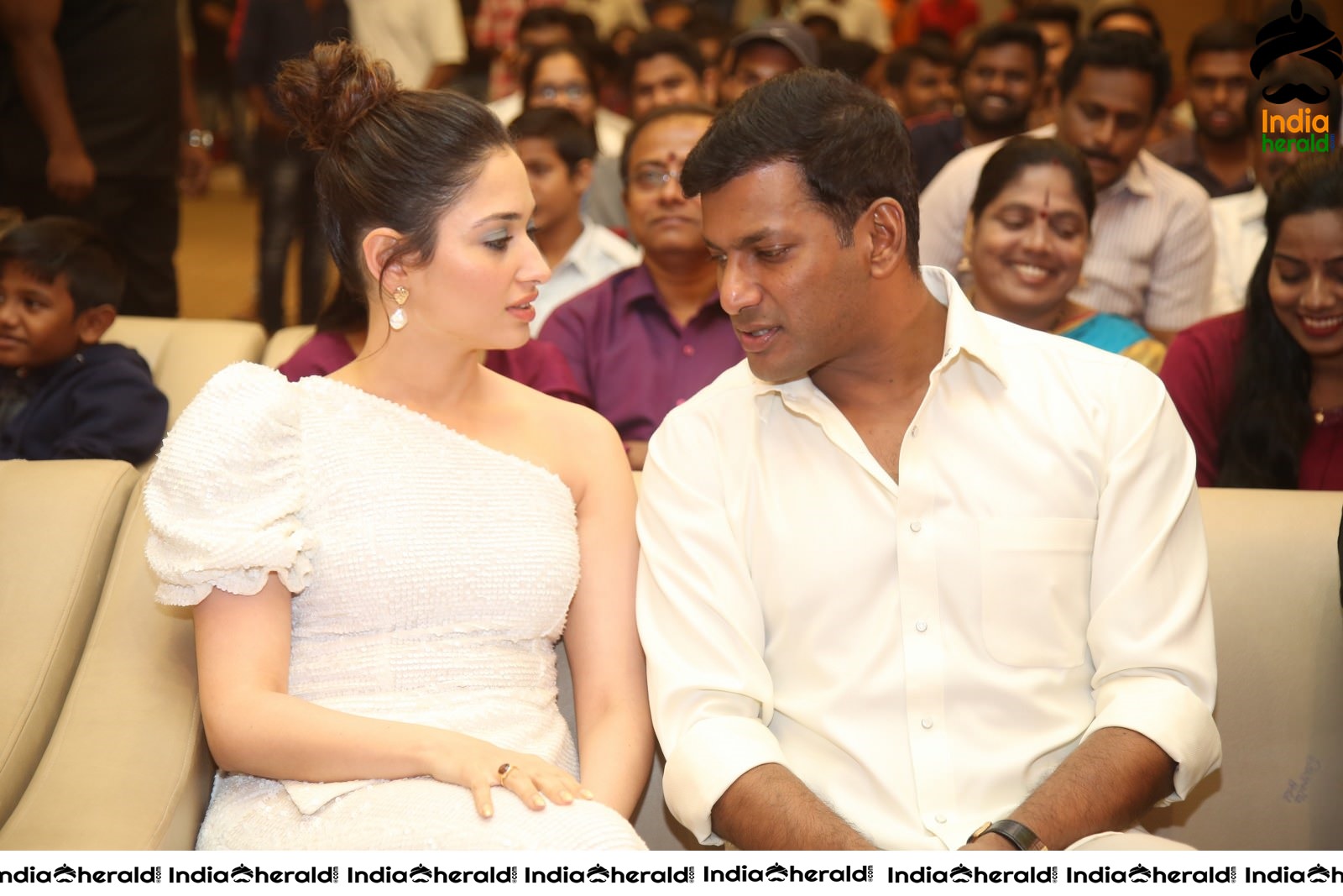 Actors Vishal and Tamannaah Alluring in White Set 1