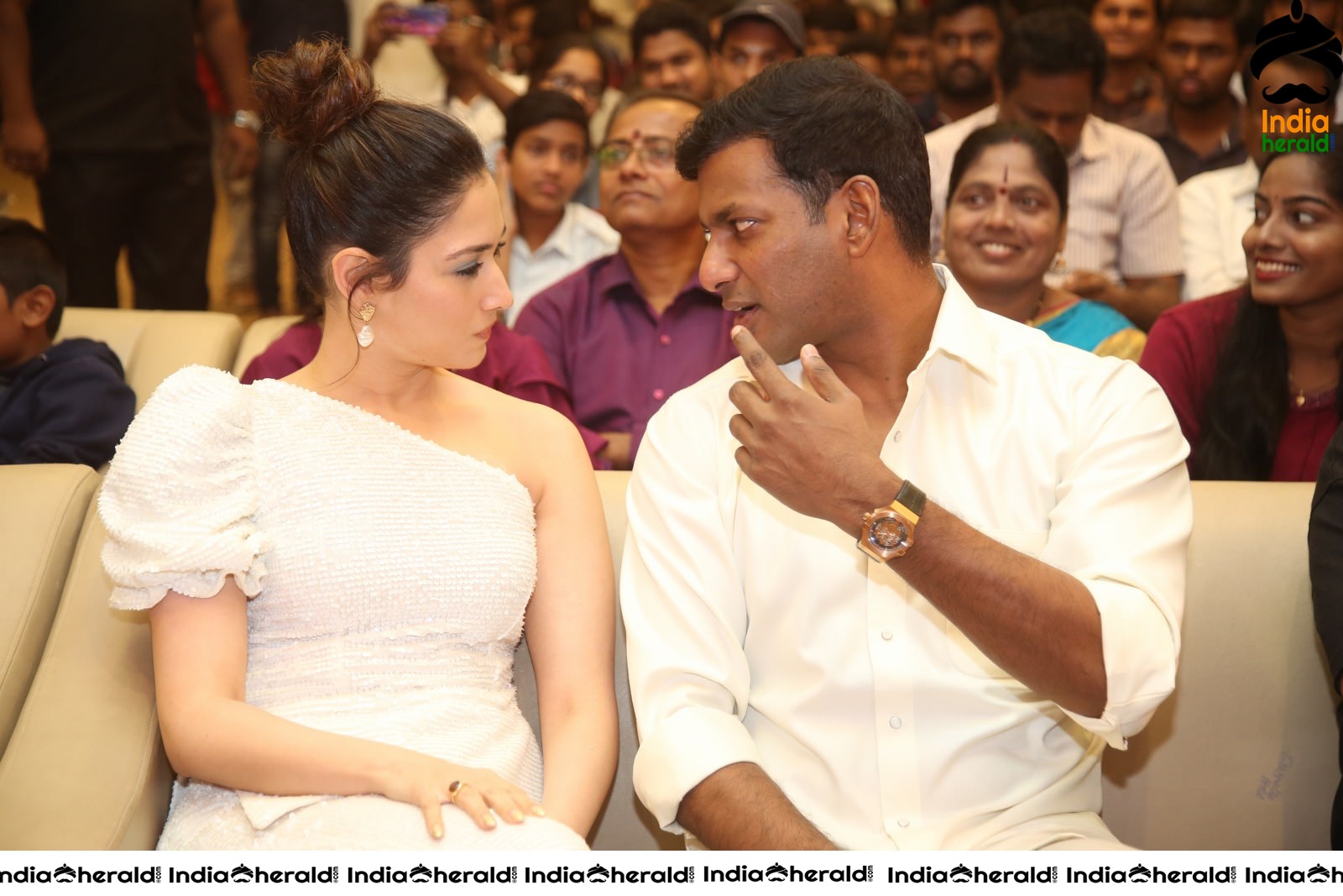 Actors Vishal and Tamannaah Alluring in White Set 2