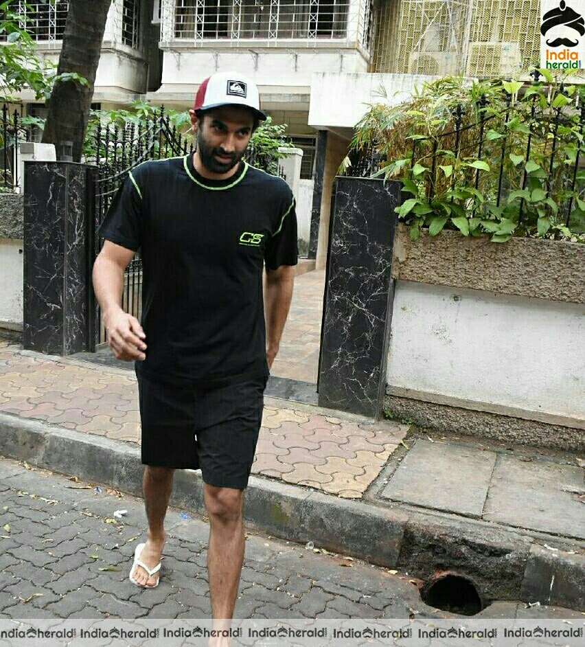 Aditya Roy Kapoor Spotted Outside In Bandra