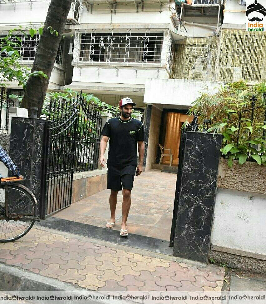 Aditya Roy Kapoor Spotted Outside In Bandra