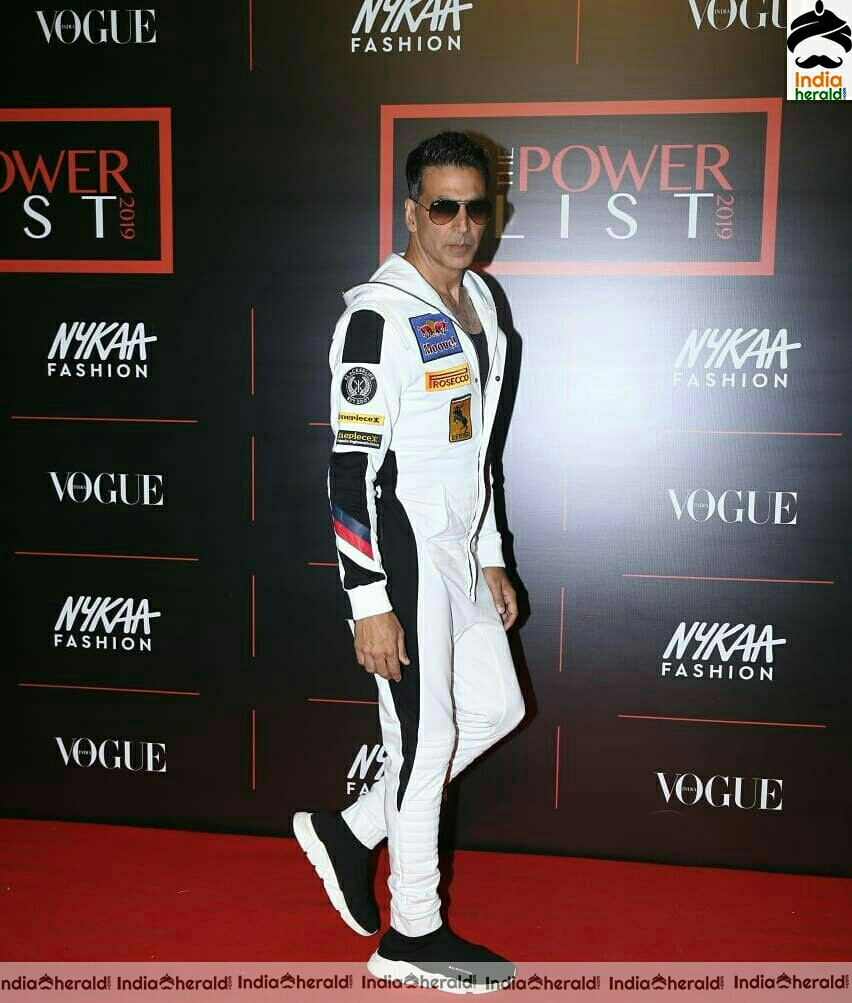 Akshay Kumar HD Stills At Vogue Nykaa Power List Awards 2019