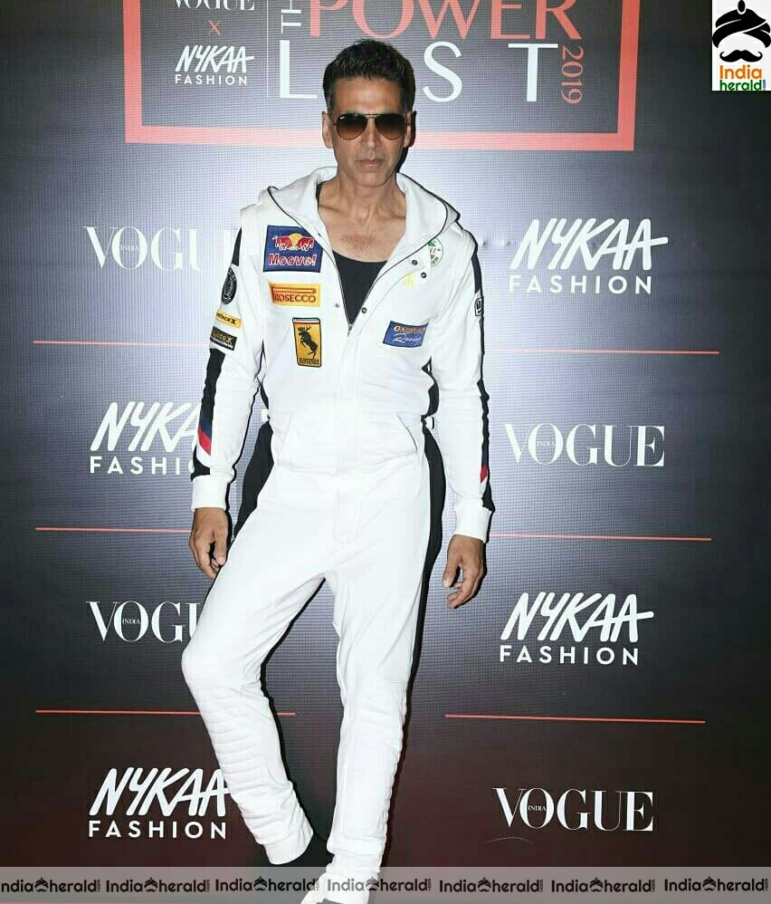 Akshay Kumar HD Stills At Vogue Nykaa Power List Awards 2019