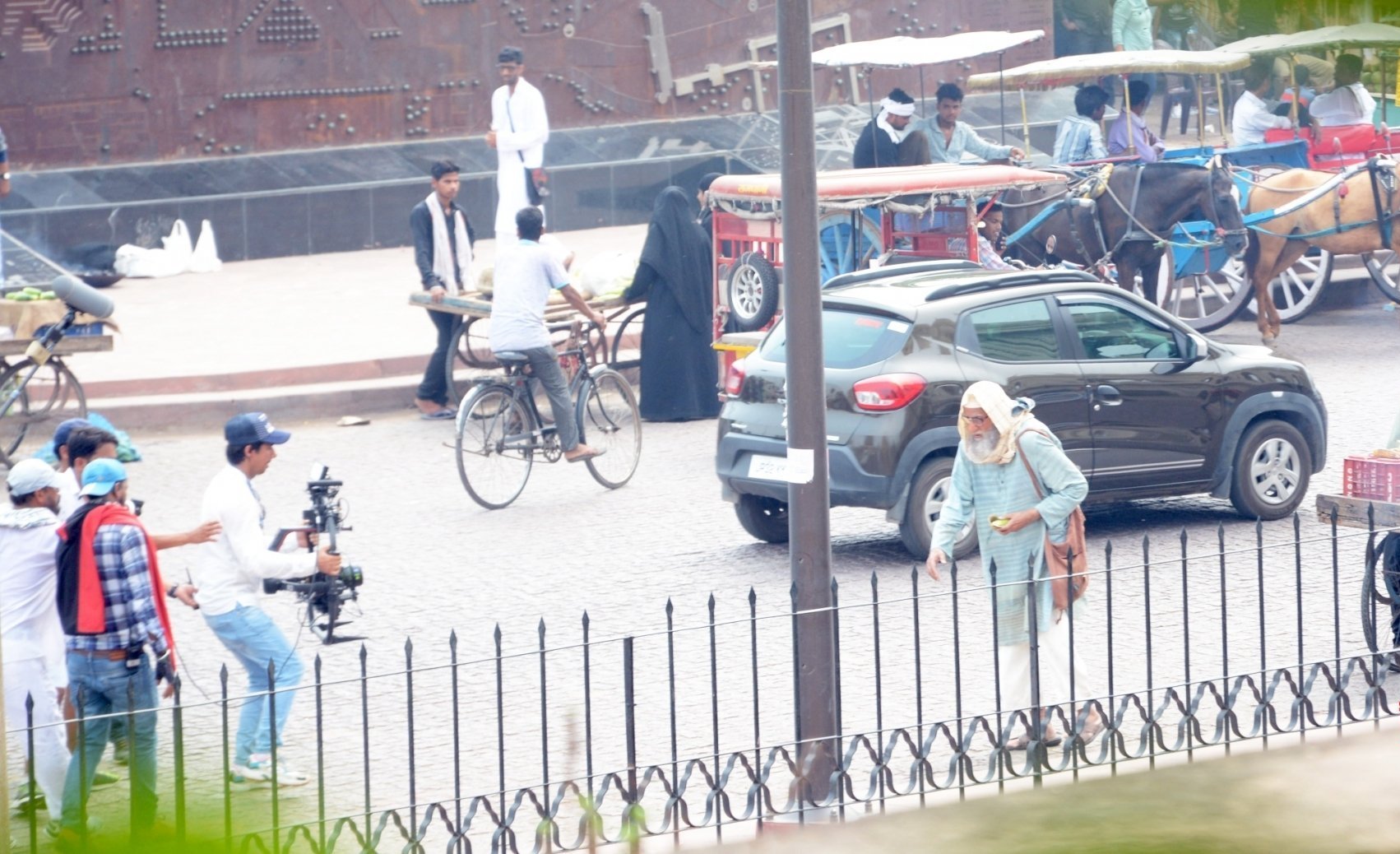 Amitabh Bachchan During Shooting Of Gulabo Sitabo