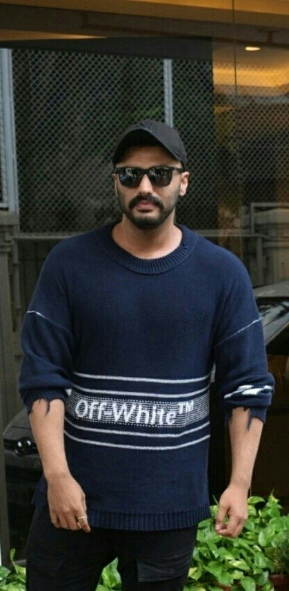 Arjun Kapoor Seen Outside Anand Pandit House