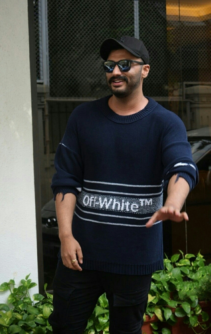 Arjun Kapoor Seen Outside Anand Pandit House