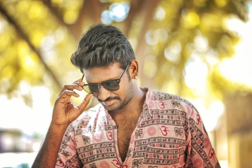 Bigg Boss Telugu Season 3 Contestant Mahesh Vitta Unseen pics