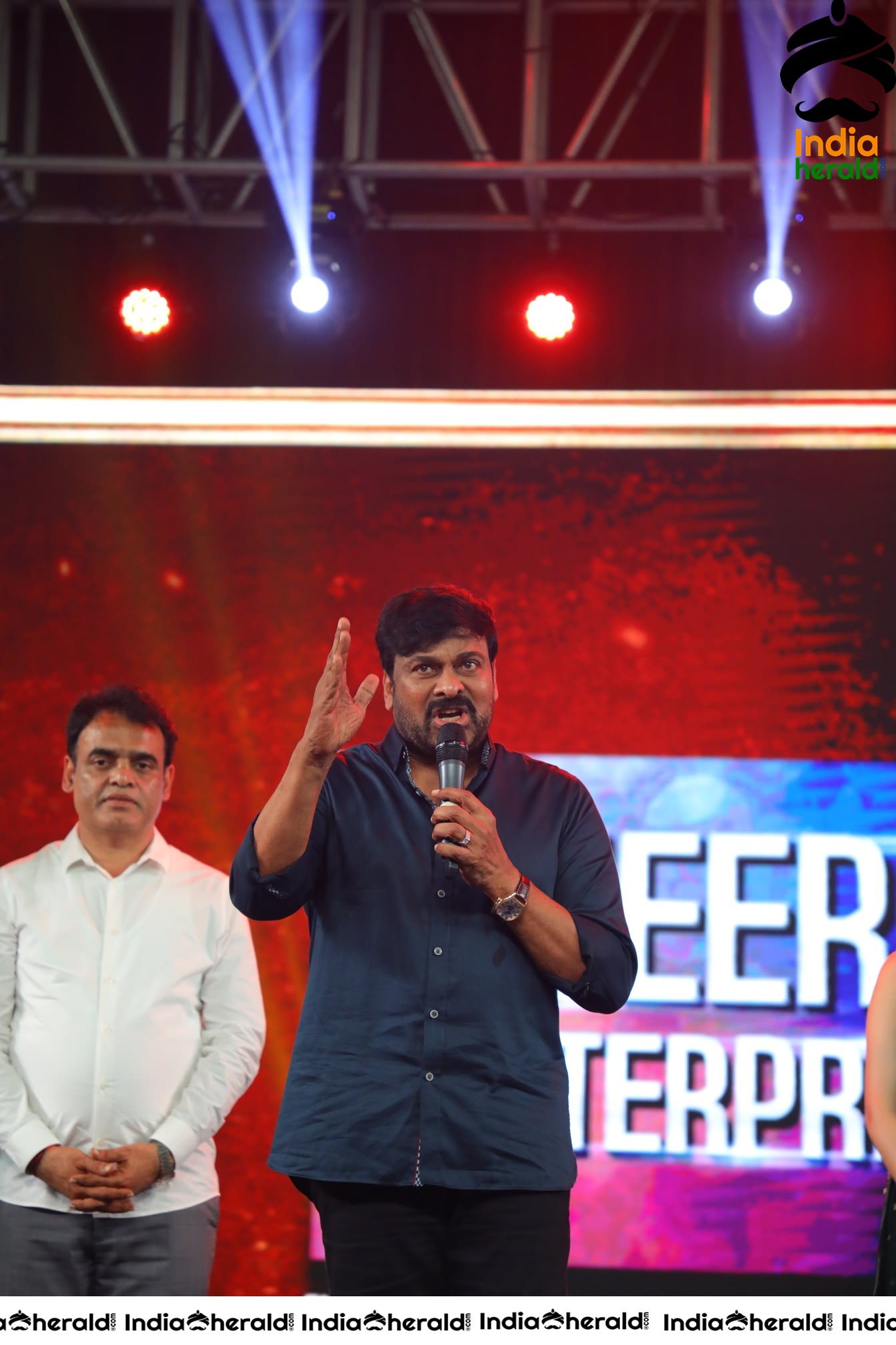 Chiranjeevi Fiery Speech at Bengaluru Event Set 3
