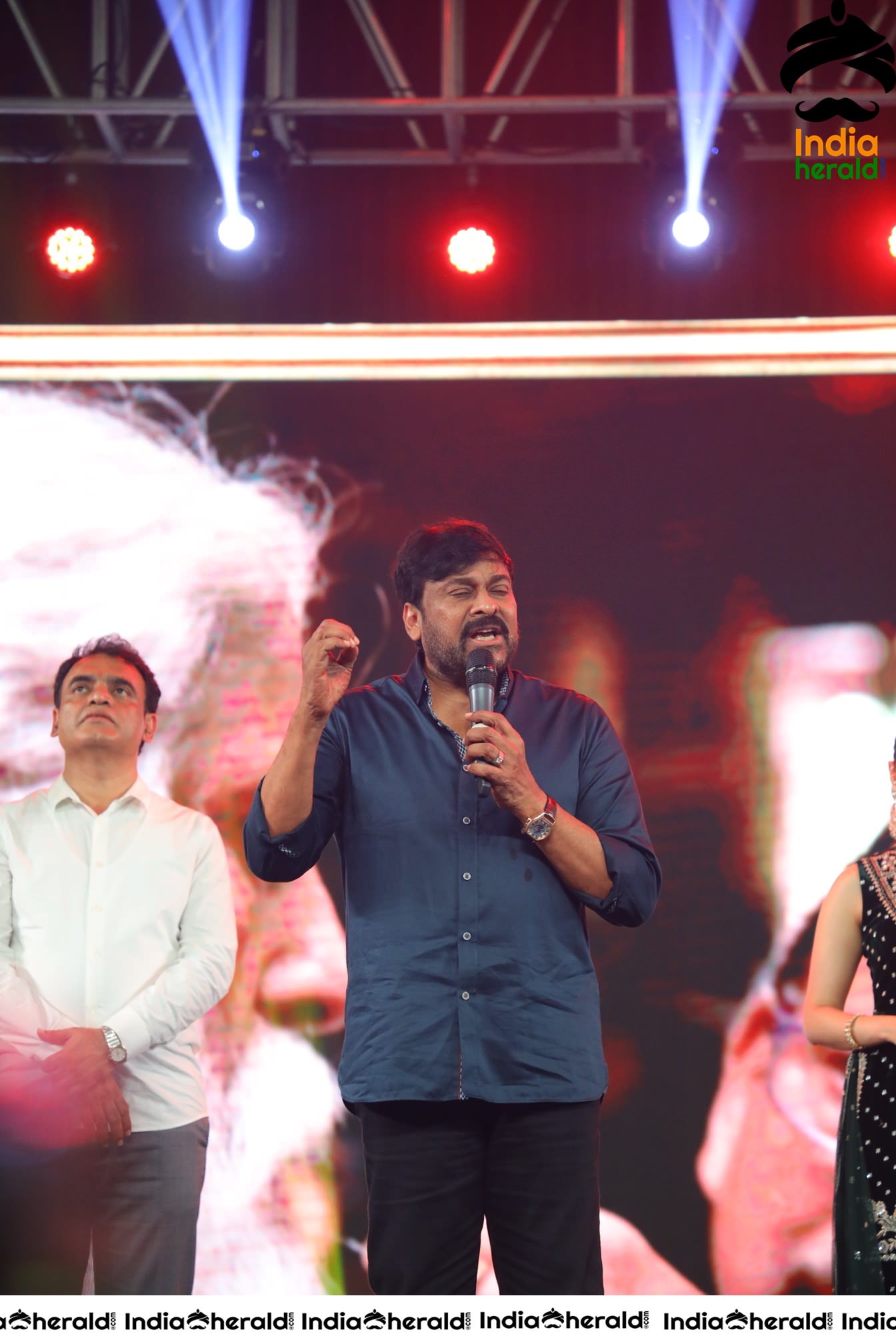 Chiranjeevi Fiery Speech at Bengaluru Event Set 3