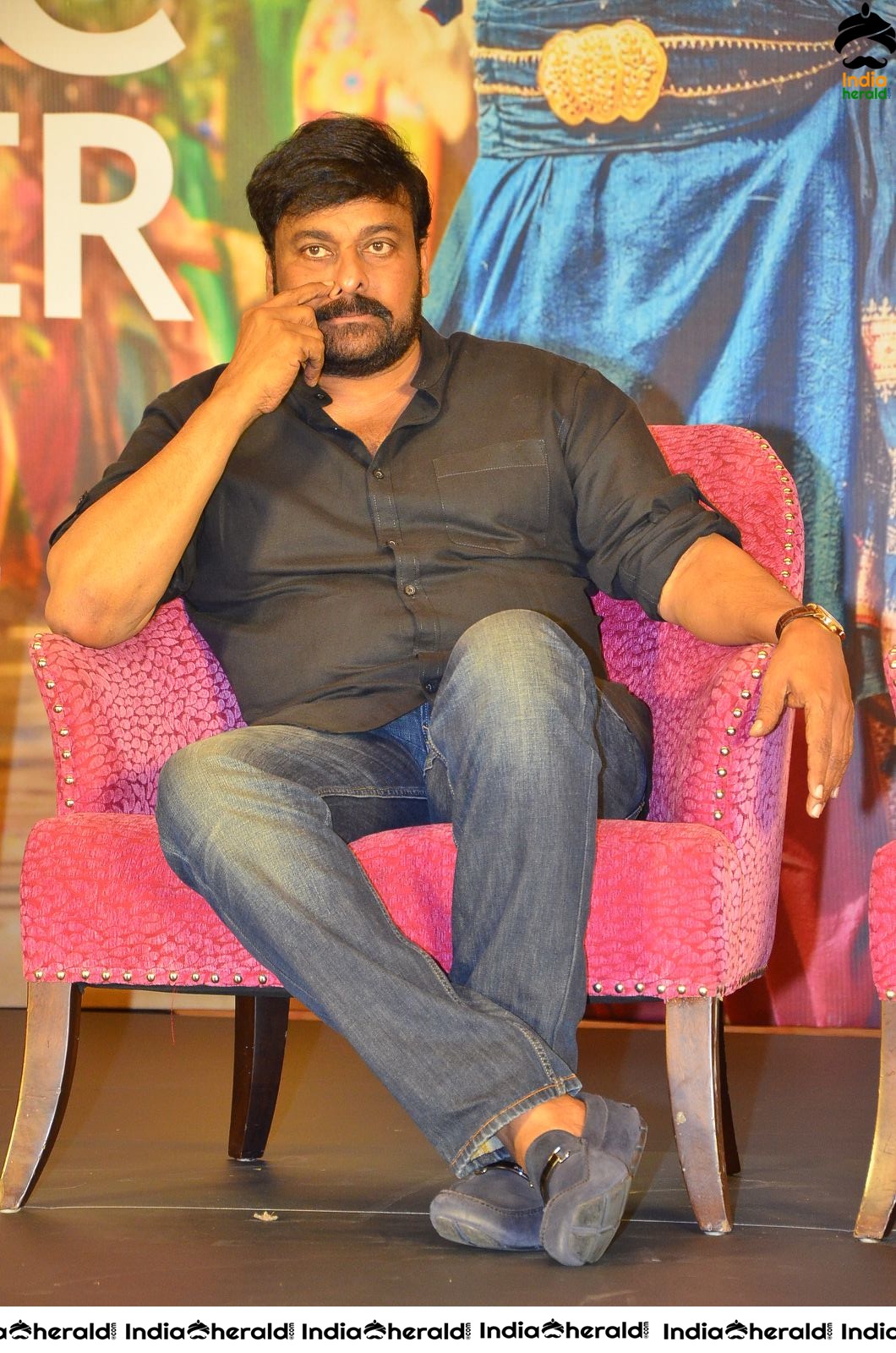 Chiranjeevi looking Dashing at Sye Raa Success Meet Set 3