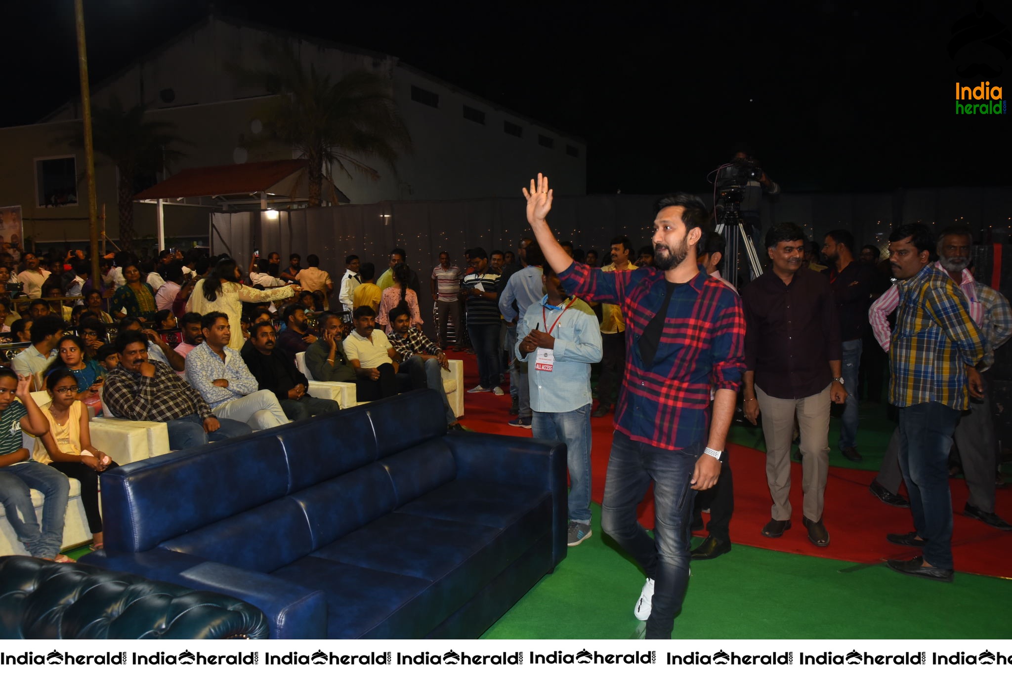 Director Bobby looking smart in these Stills Set 1