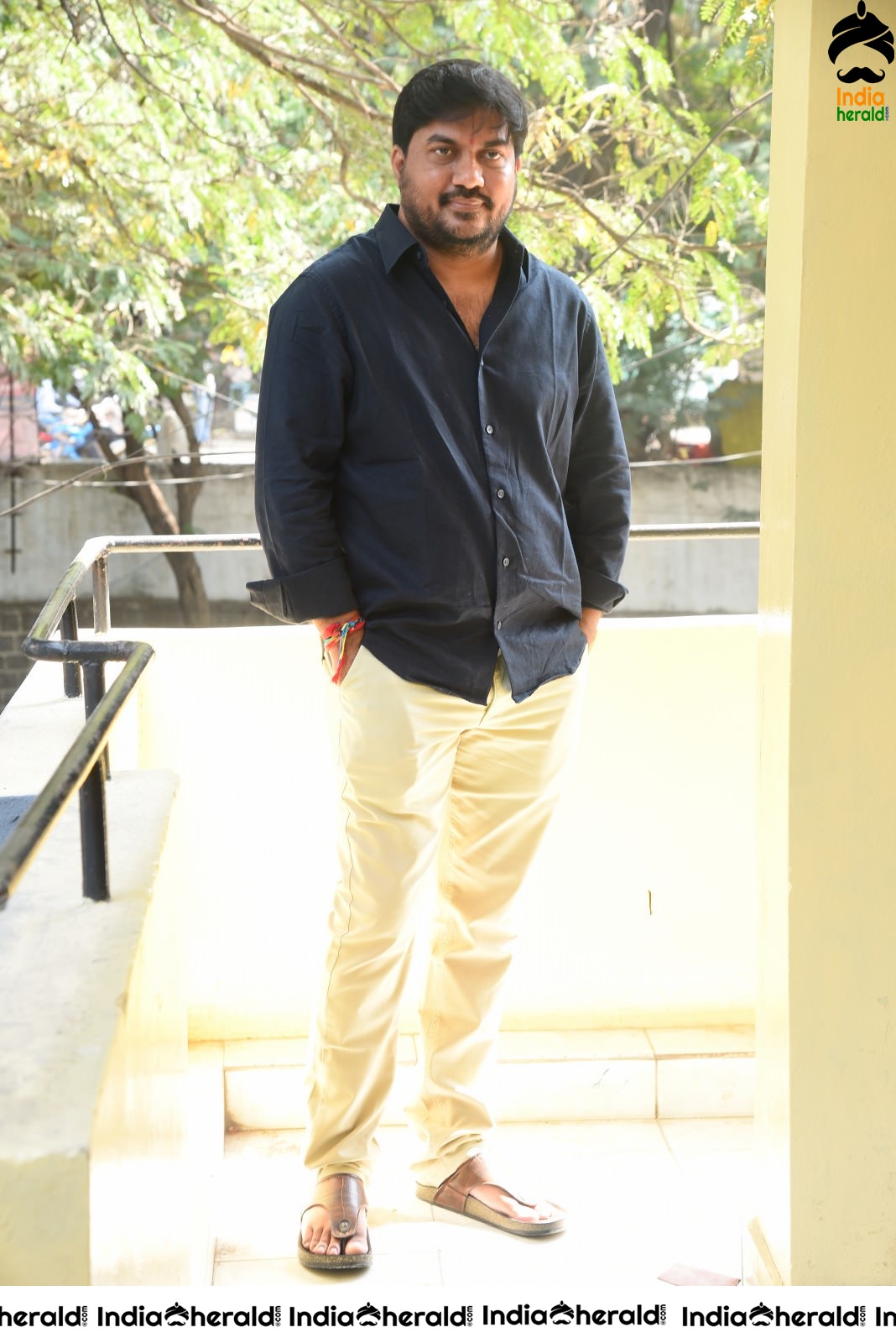 Director Krishna Vijay Latest Photos in Black costume