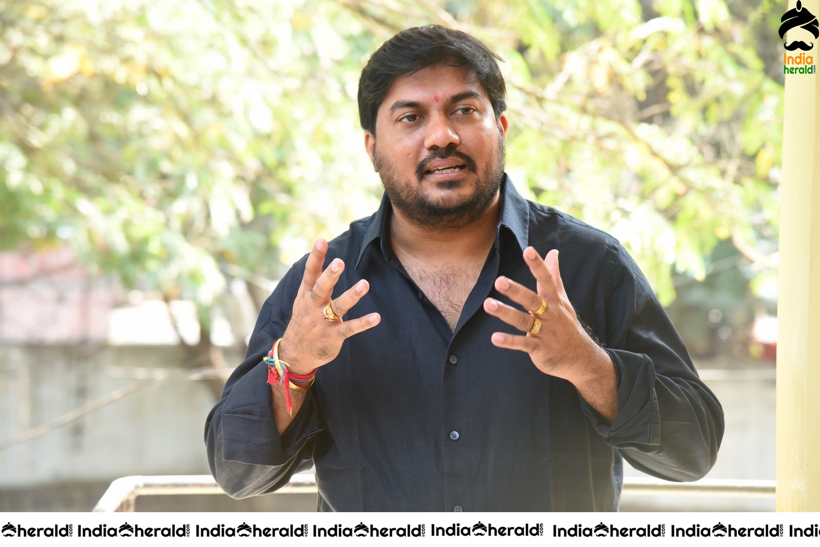 Director Krishna Vijay Latest Photos in Black costume