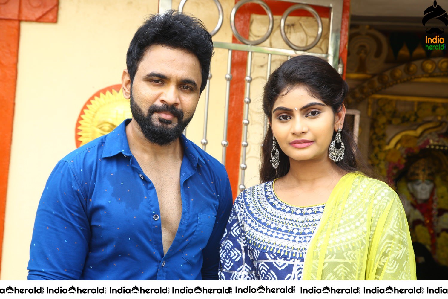 Director Newton Prabhu debut Tamil movie Pooja Stills at Chennai