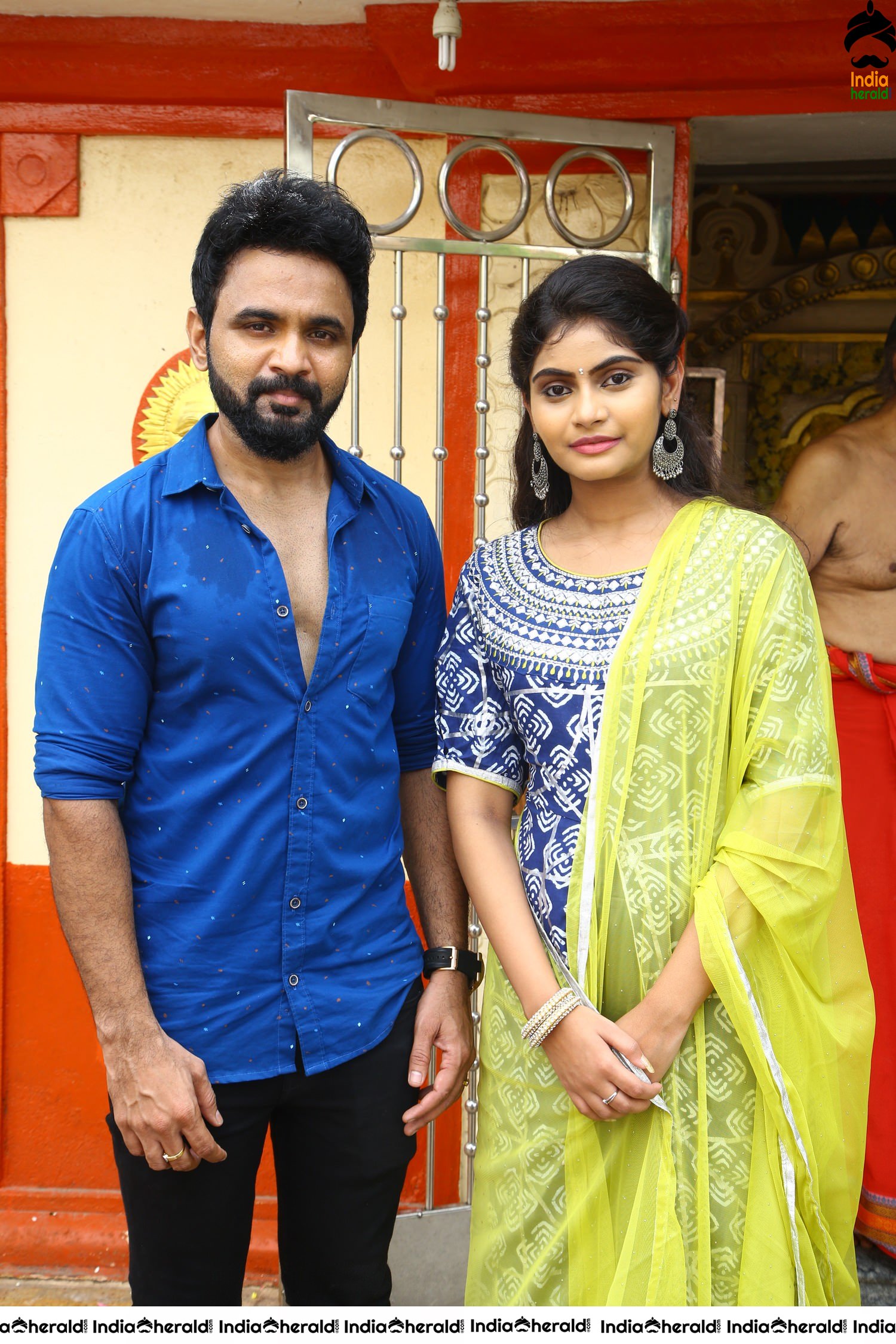 Director Newton Prabhu debut Tamil movie Pooja Stills at Chennai