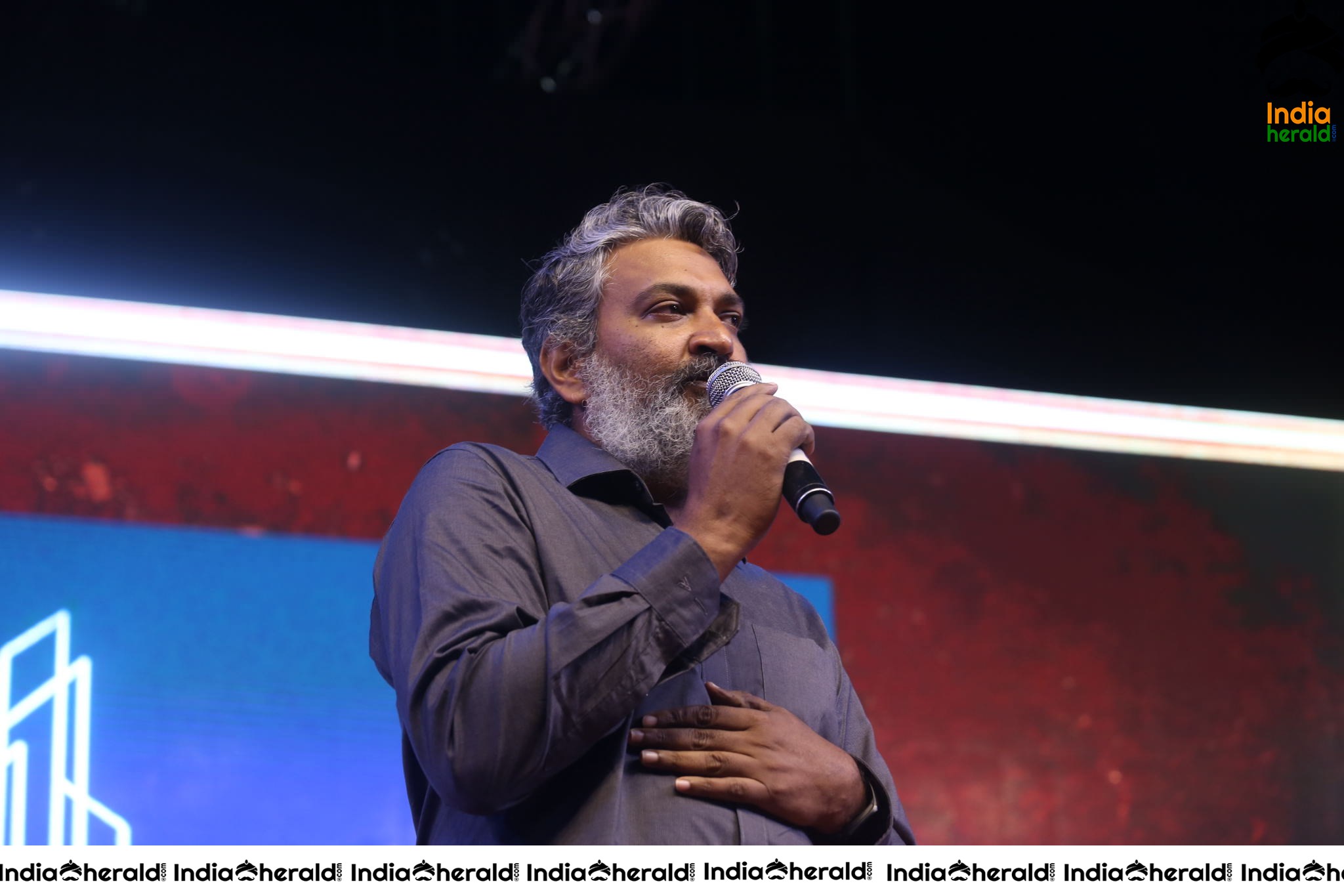 Director S S Rajamouli Speech At Sye Raa Event Set 1