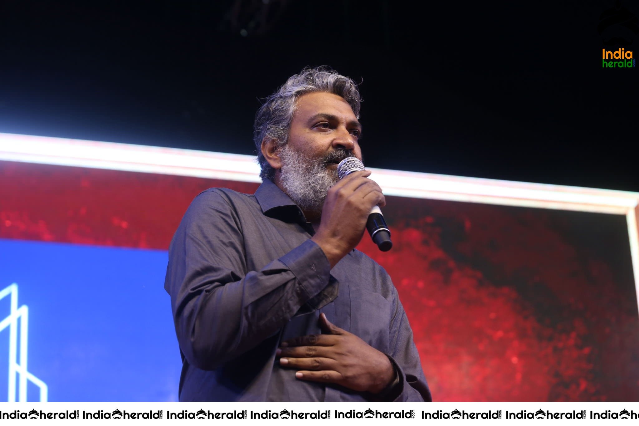 Director S S Rajamouli Speech At Sye Raa Event Set 1