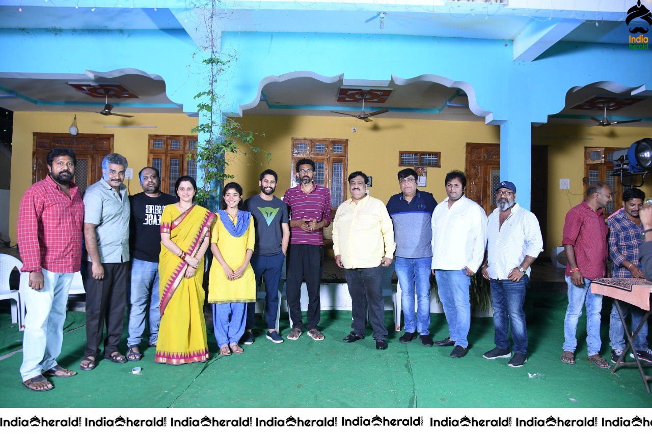 Director Shekar kammmula birthday celebrations on the location of Love story