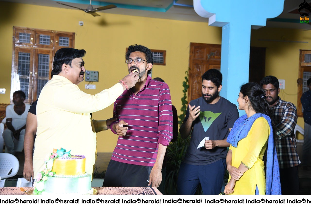 Director Shekar kammmula birthday celebrations on the location of Love story