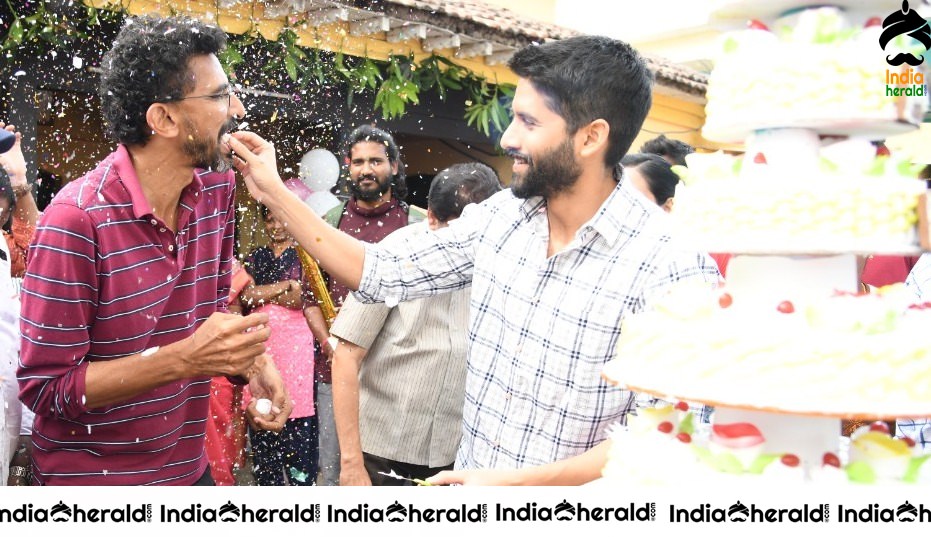 Director Shekar kammmula birthday celebrations on the location of Love story