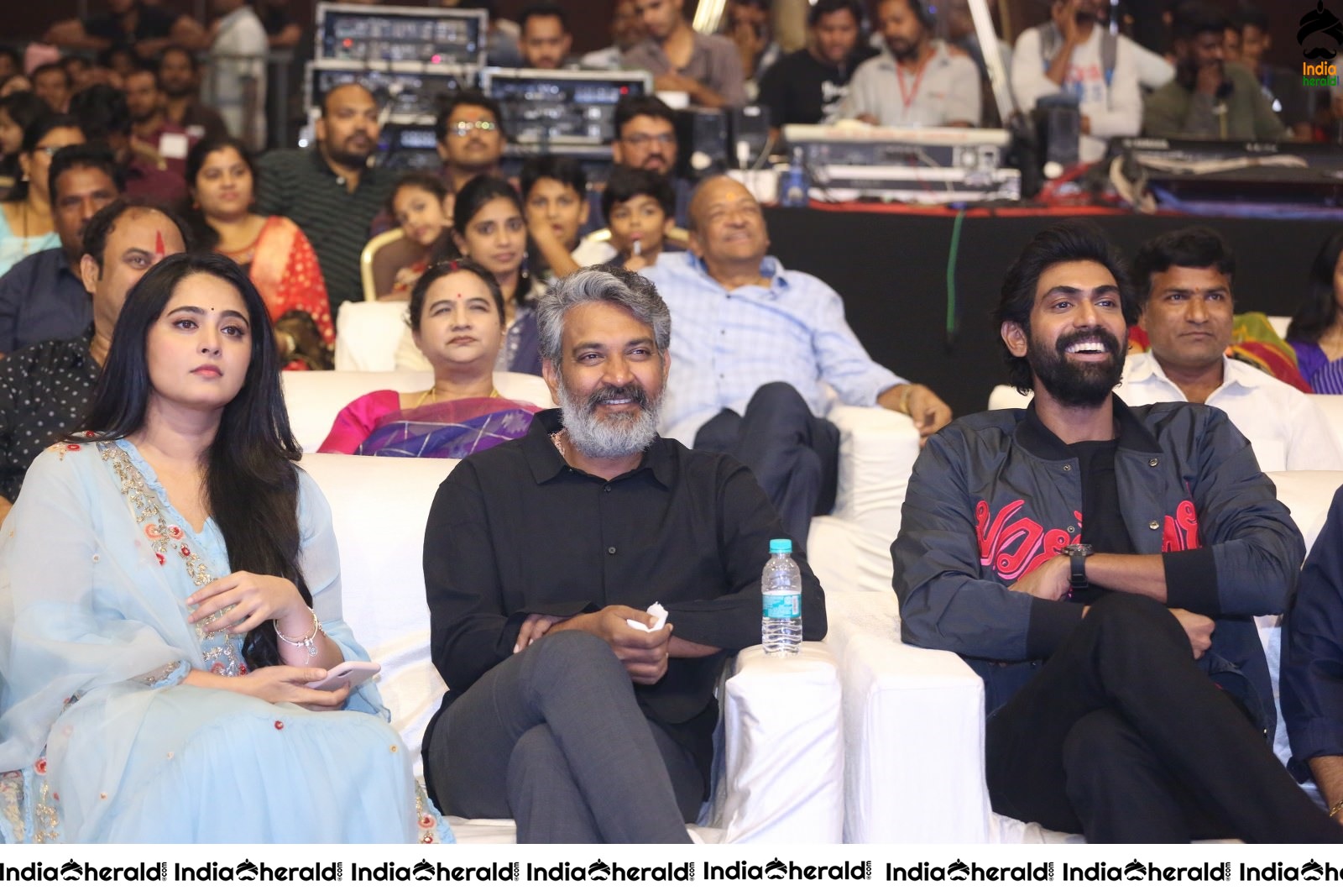 Director SS Rajamouli spotted with Anushka Shetty