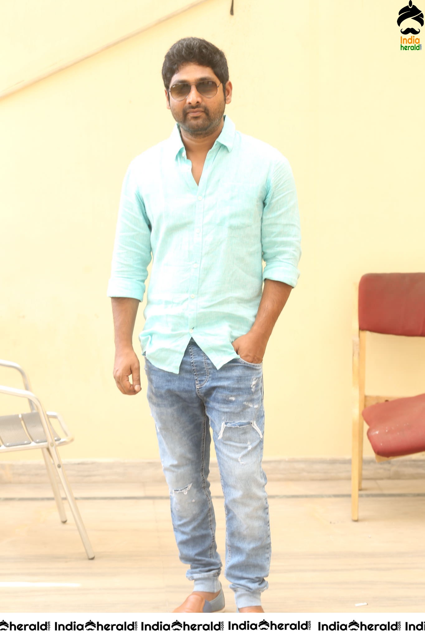 Director Thiru Looking Stylish in these Latest Photos