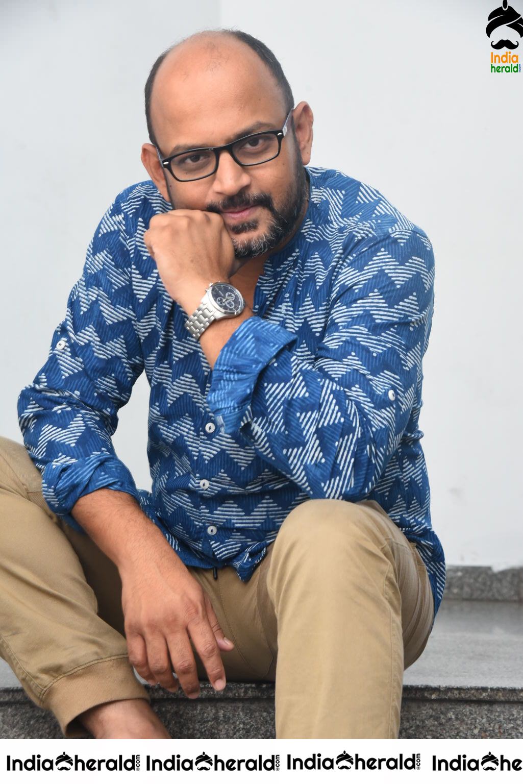 Director Vi Anand Interview Stills Set 2