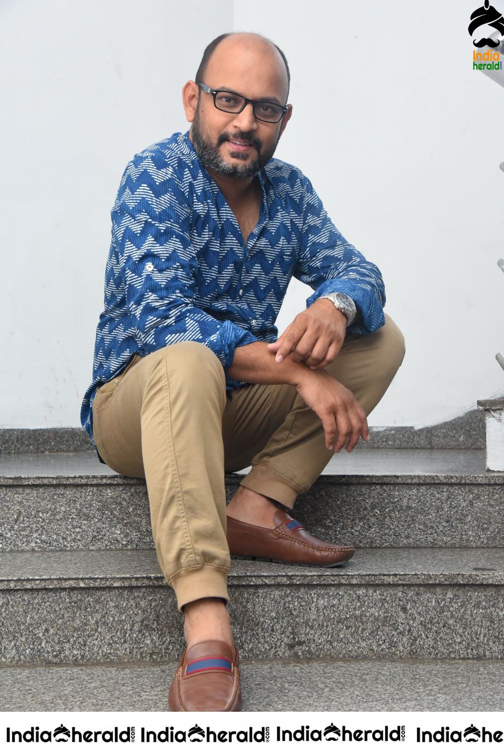 Director Vi Anand Interview Stills Set 2