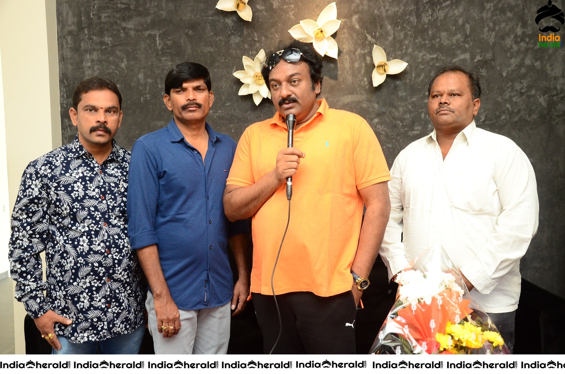 Director VV Vinayak releases Raja Narasimha Trailer