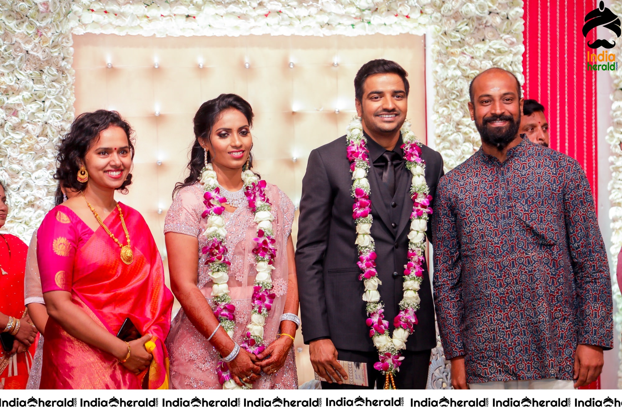 Famous Comedy Actor Sathish and Sindhu Wedding Stills Set 5