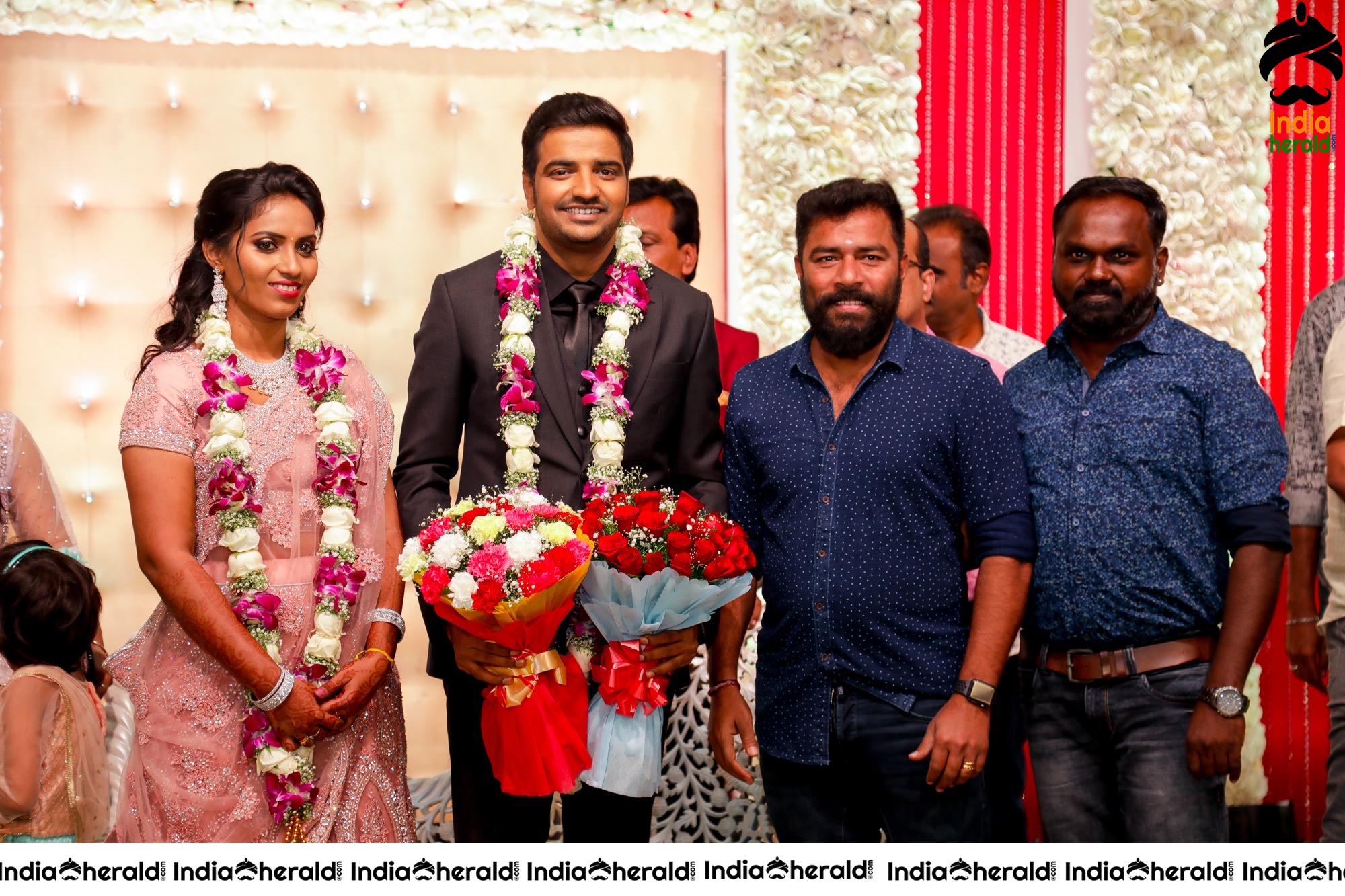 Famous Comedy Actor Sathish and Sindhu Wedding Stills Set 5