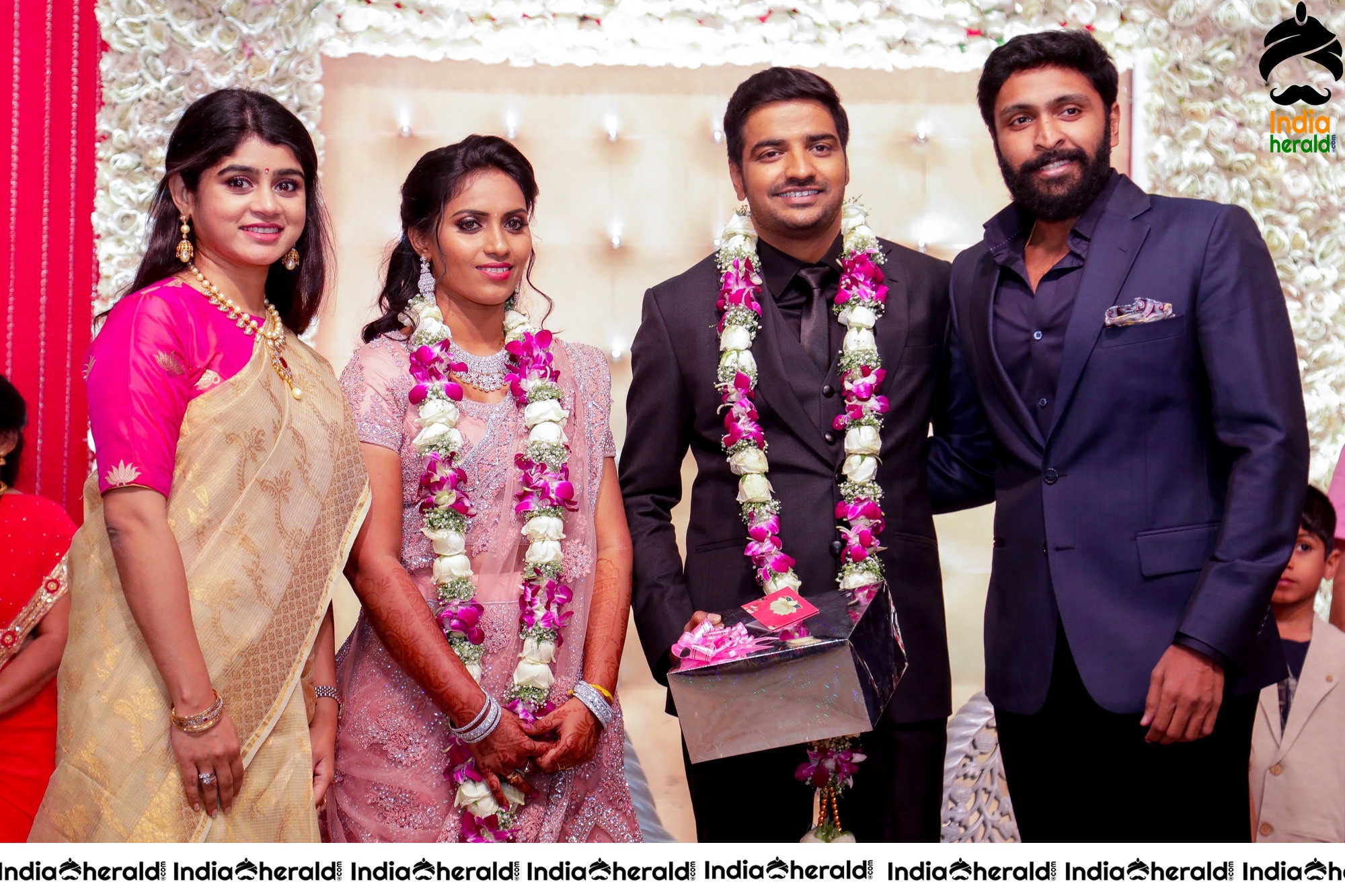 Famous Comedy Actor Sathish and Sindhu Wedding Stills Set 6