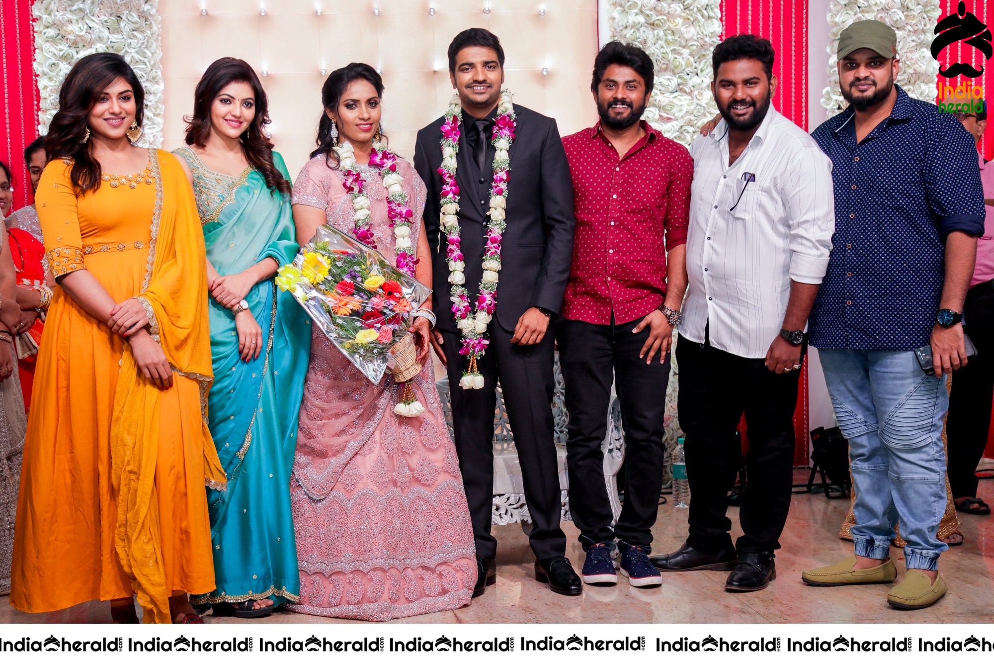 Famous Comedy Actor Sathish and Sindhu Wedding Stills Set 7