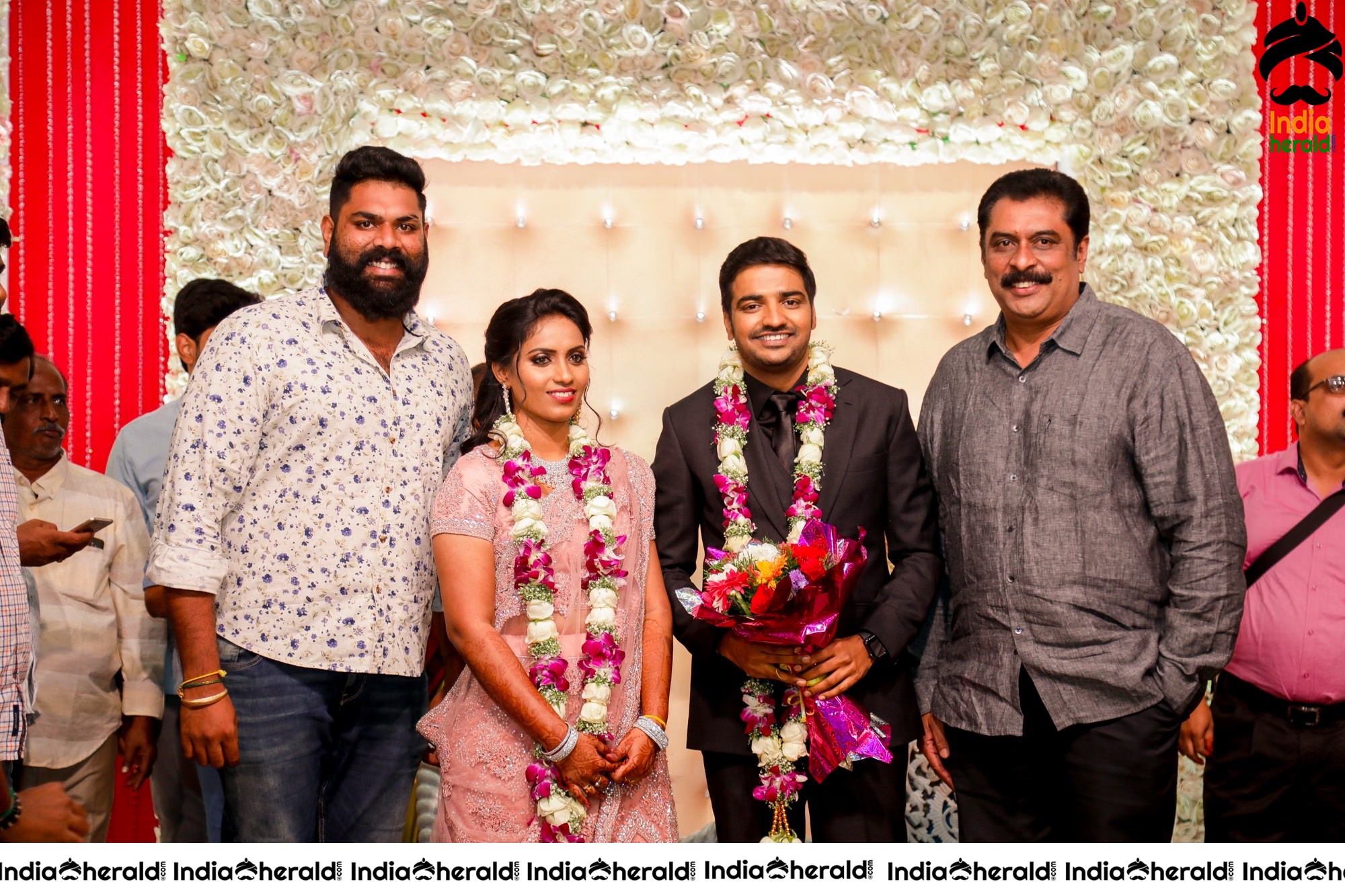 Famous Comedy Actor Sathish and Sindhu Wedding Stills Set 7