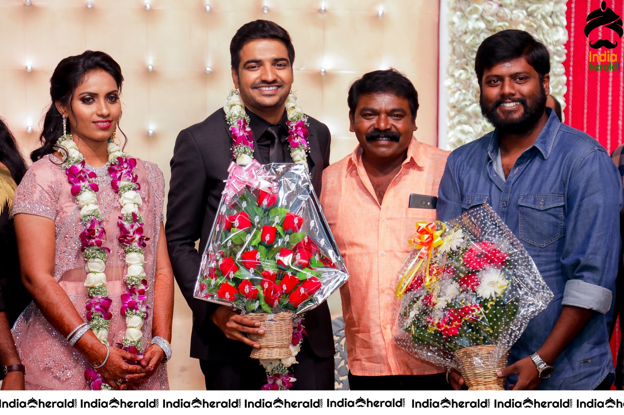 Famous Comedy Actor Sathish and Sindhu Wedding Stills Set 7